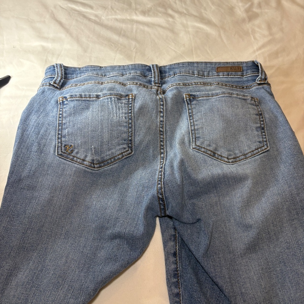 Kut From The Kloth Raw Hem Distressed Blue Jeans Size 12 Style SP040ME47